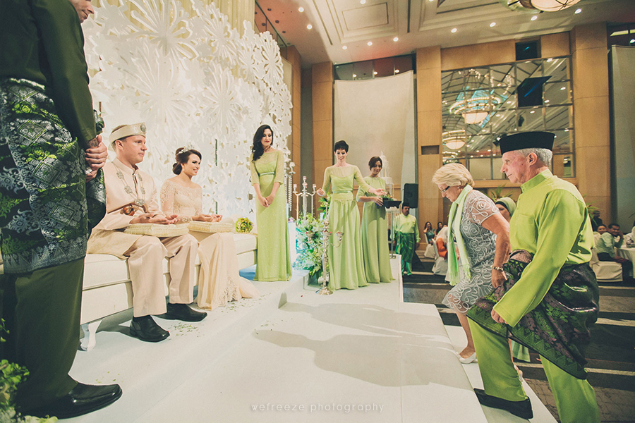 Malay wedding, Bersanding (57)