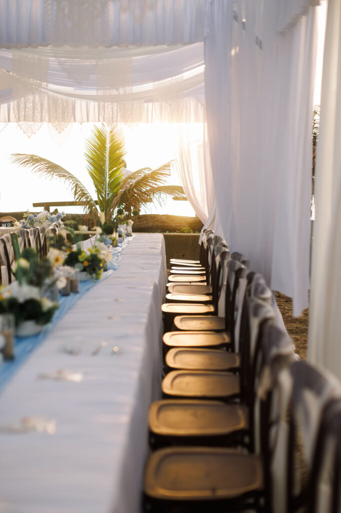 Akad Nikah di Pantai