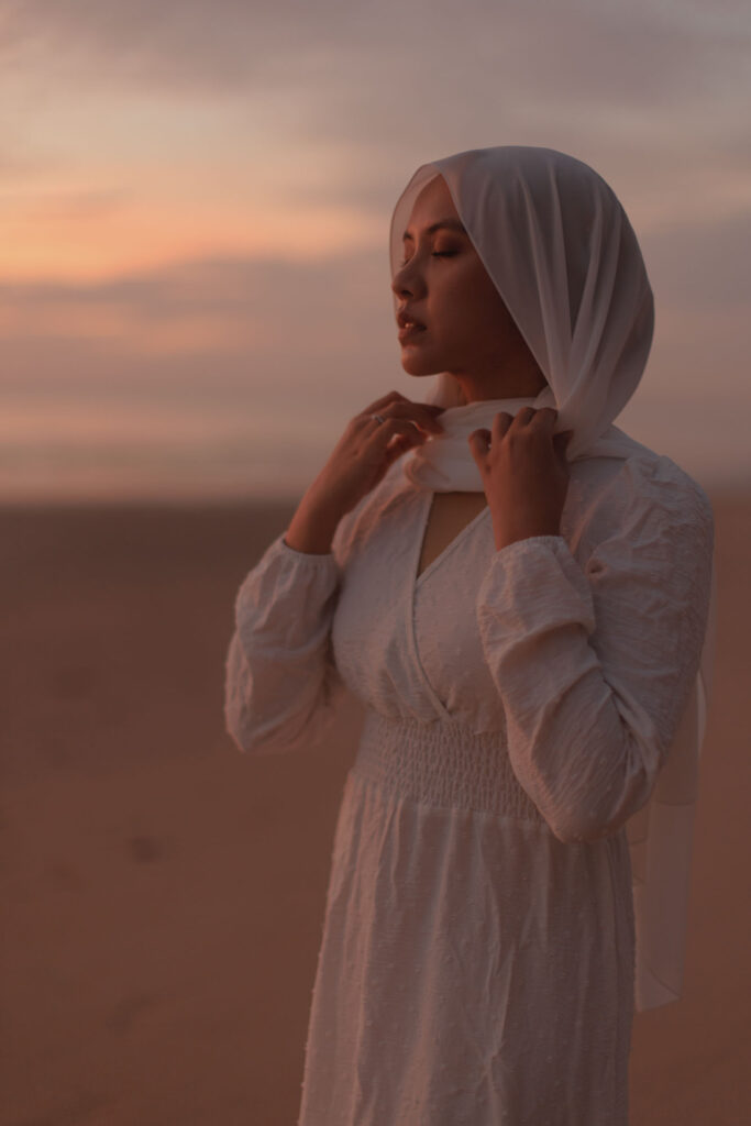 Akad Nikah di Pantai